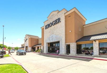 Retail space for Rent at 1004 South Crowley Road in Crowley
