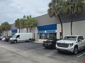 For Lease 100% A/C Office/Warehouse