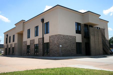 Office space for Rent at 7201 N Classen Blvd. in Oklahoma City