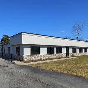 3310 Southwestern Blvd -  2,275+/- SF Retail Opportunity