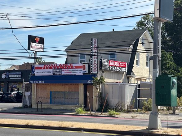2236 Hylan Blvd
