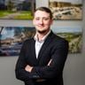 broker
