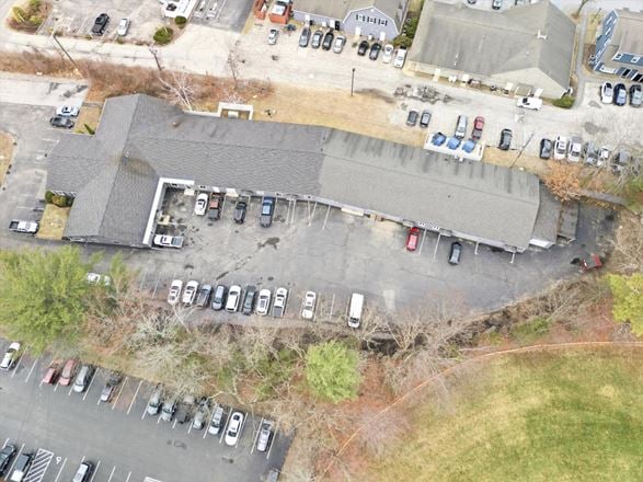 Rare Bedford Flex Opportunity, Income and Owner User Potential