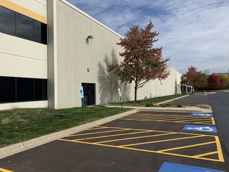 950 North Raddant Road