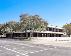 Woodchase Building II