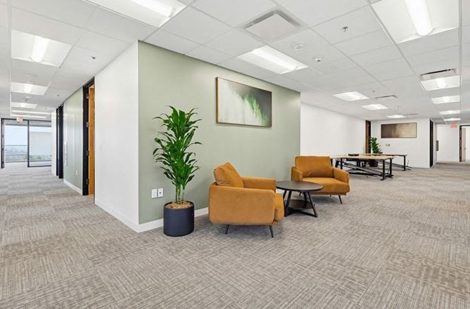 Encino Financial Center | Penthouse B