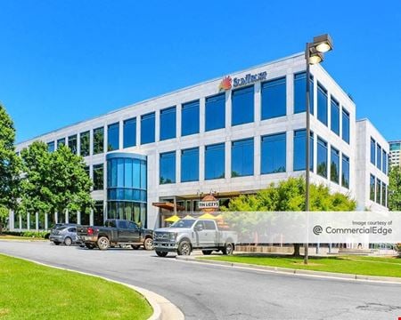 Shared and coworking spaces at 121 Perimeter Center West in Atlanta