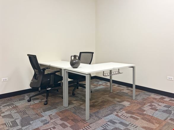 Regus - Hoffman Estates - Prairie Stone Pkwy