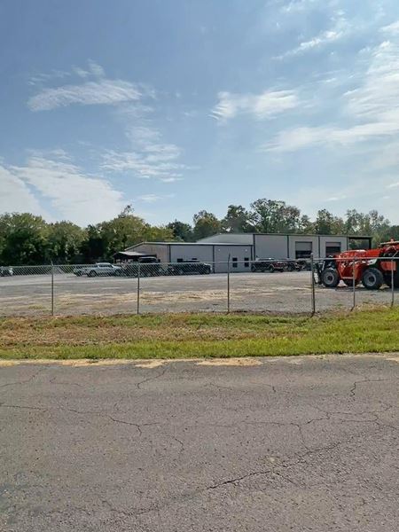 Industrial space for Sale at 111 Holston Dr in Guntersville