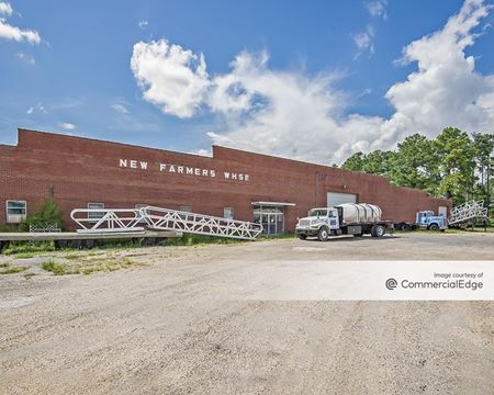 Photo of commercial space at 2401 North Main Street in Conway