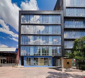 615 SF | 927 Atlantic Avenue | Retail Space with Stunning Glass Frontage for Lease