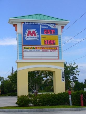 Retail at the Center of SE Palm Bay