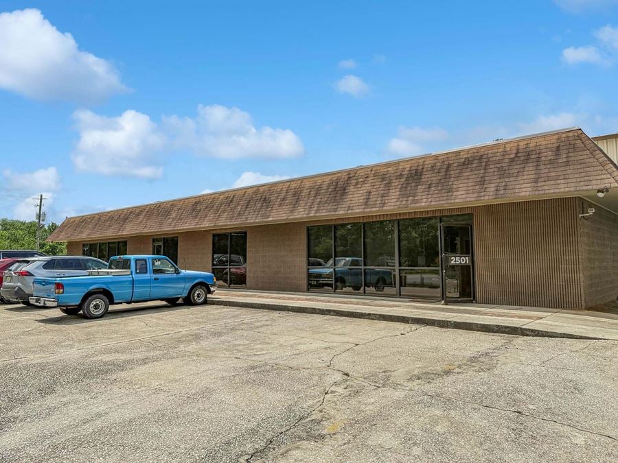 2501 Pawnee Village Rd