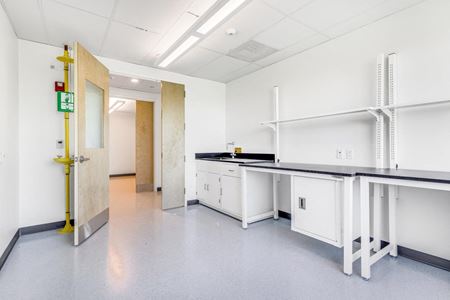 303      Space Photo Gallery 1