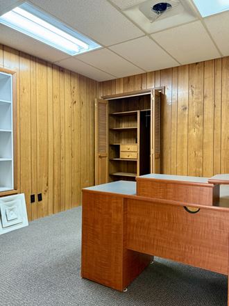 Adaptable Roanoke City Office Space