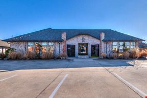 10324 Greenbriar Pl