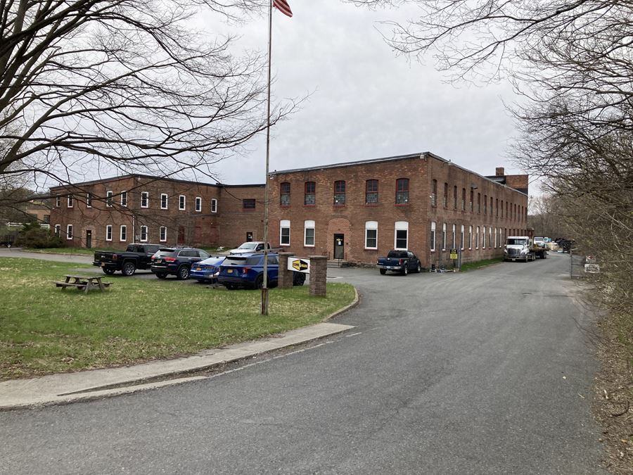 14 Arch Street Watervliet Industrial Space For Sale