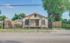 1051 W Little York Rd, Houston, TX 77091