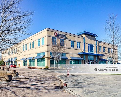 Parkway Plaza