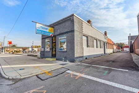 Retail space for Sale at 423 N Main St in Findlay