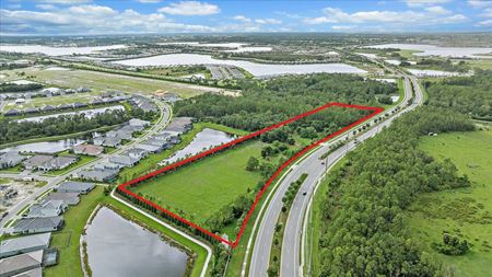 Photo of commercial space at 1901 Lorraine Rd in Sarasota