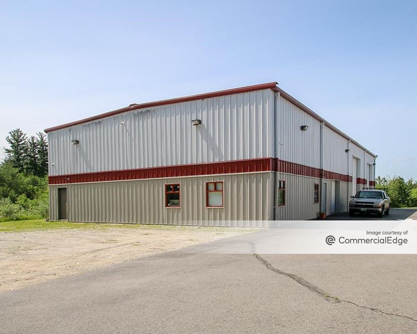 1070 Holt Avenue, Manchester, NH 03109