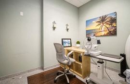 800 E. Woodfield, Suite 115 & 116