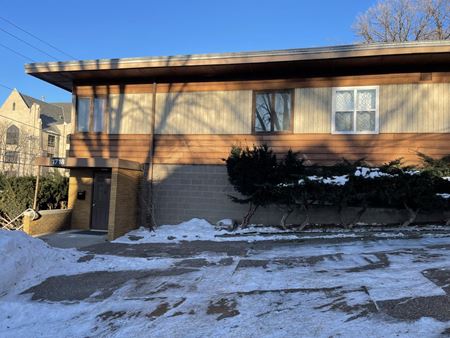 1718 8th Avenue - Moline