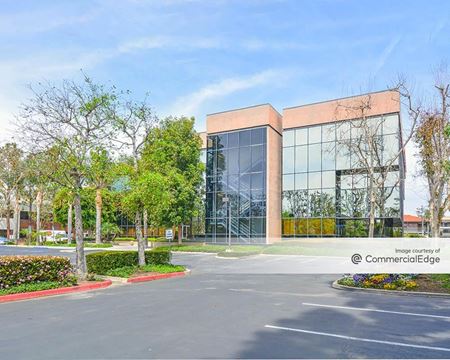 Office space for Rent at 2000 East 4th Street in Santa Ana