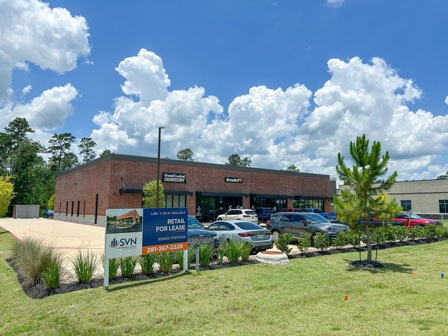 Greenway Village Retail Center