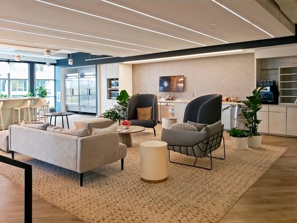Spaces - Washington - 800 Maine Avenue