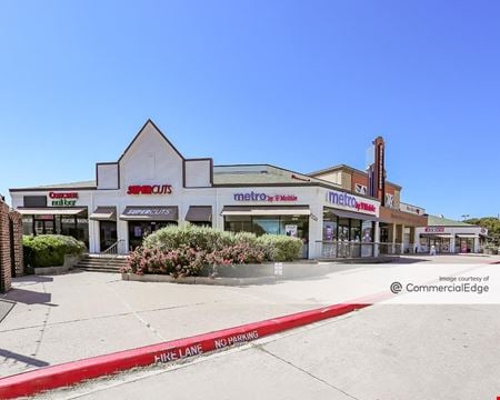 Retail space for Rent at 2200 Airport Fwy. in Bedford