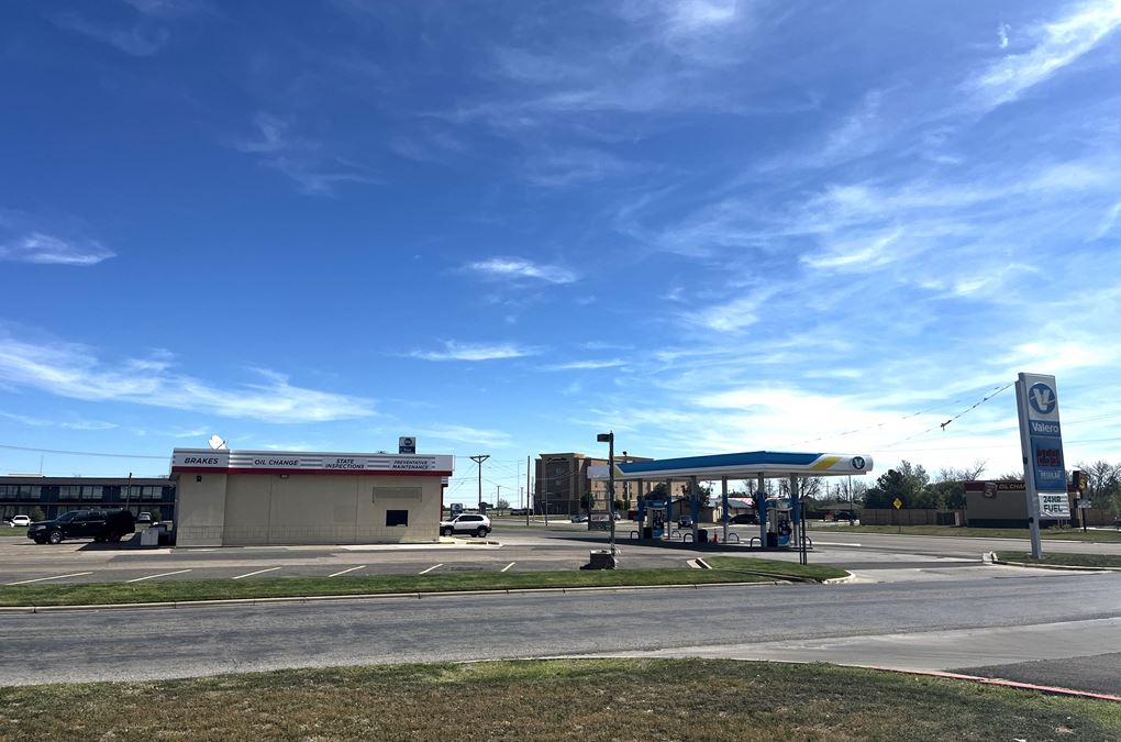 2801 Perryton Pkwy