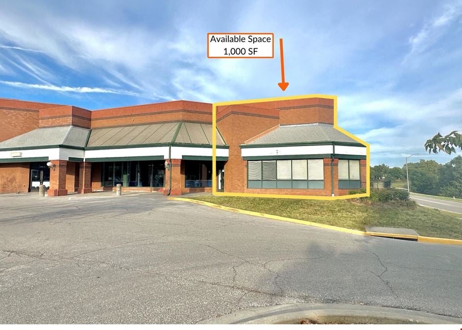 Shawnee Market Place, 6495 Suite D