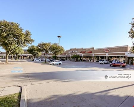 Commercial space for Rent at 2030 Glade Road in Grapevine