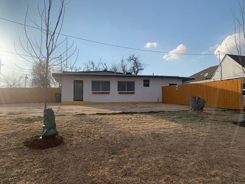 6 N 8th St. yukon