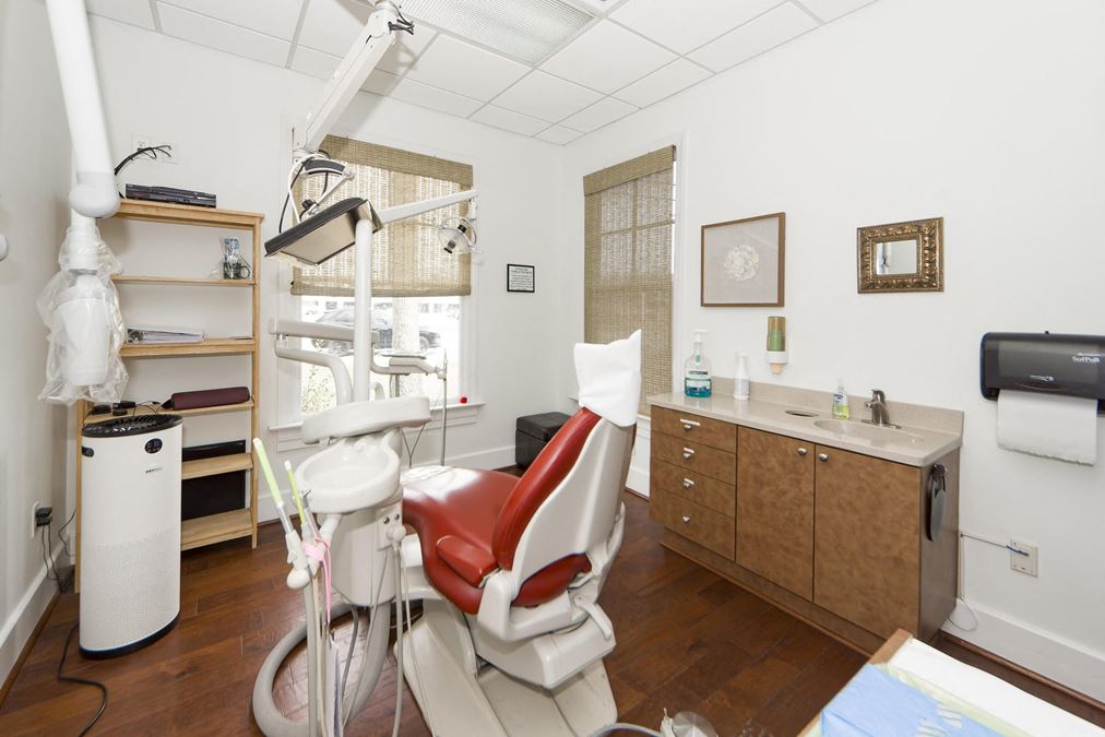 Commercial Sale Dental or Medical Office Building for Sale