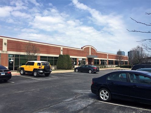 Medical/Office Suites for Lease Across from Woodfield Mall