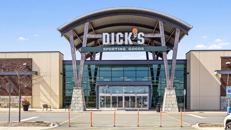Retail space for Rent at SWC Randall & County Line Road in Algonquin