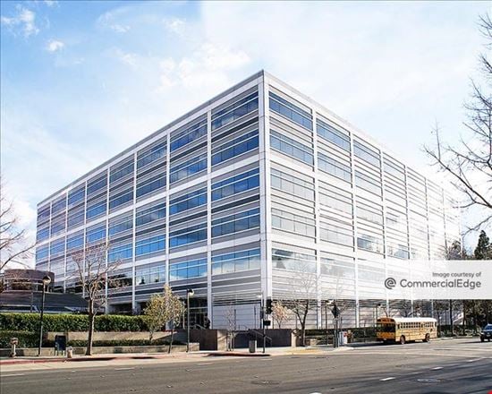 Swift Plaza - Building D