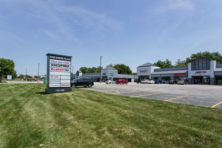 Commercial space for Rent at 1125-1225 NE Rice Road in Lee&#39;s Summit