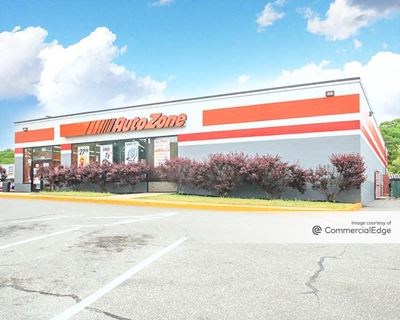 The Groton Shopping Center