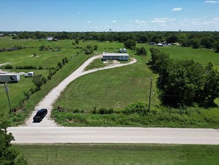 Industrial space for Rent at 301 N. Maple Street in Cherryvale