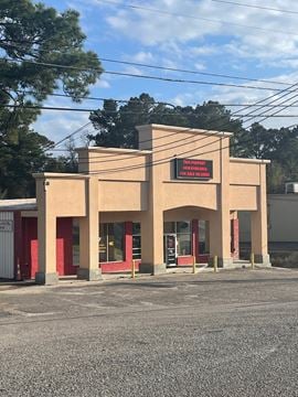 3755 Government Blvd