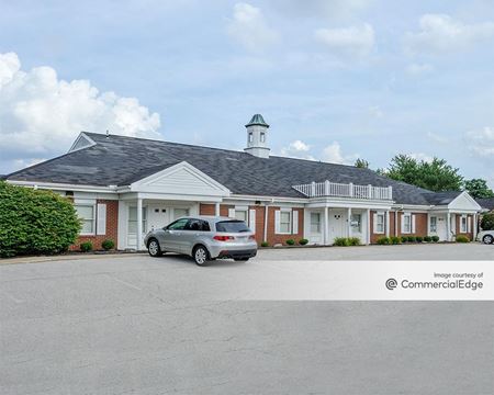 Photo of commercial space at 4508 Darrow Road in Stow