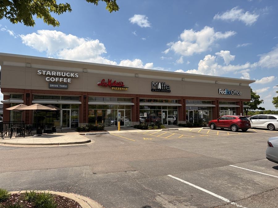 Weber Road Retail Space for Lease