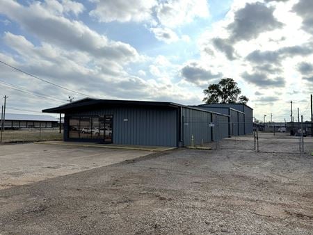 Industrial space for Rent at 1117 Joseph Street in Shreveport
