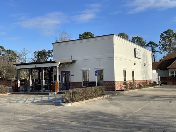 Grand Pointe Village Shopping Center
