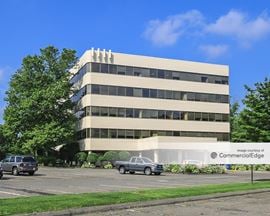 1000 Bridgeport Avenue