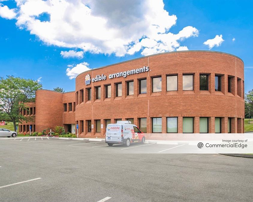 95 Barnes Road, Wallingford, CT 06492